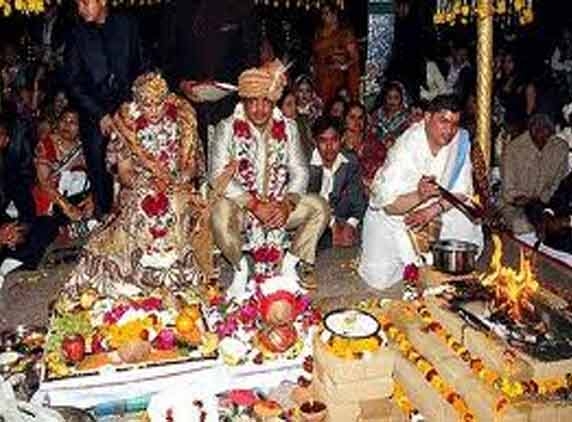 Lavish  marriages prove India is rich country!