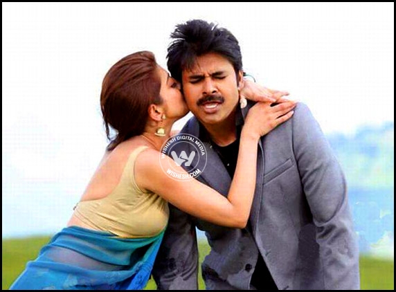 Bapu Bomma's kisses only for Pawan