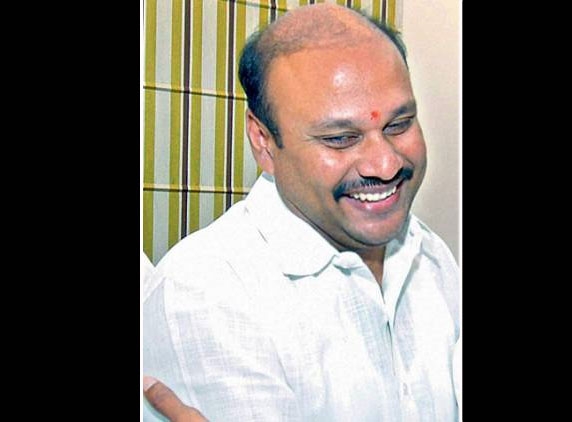 Bobbili MLA resigns from Congress, assembly