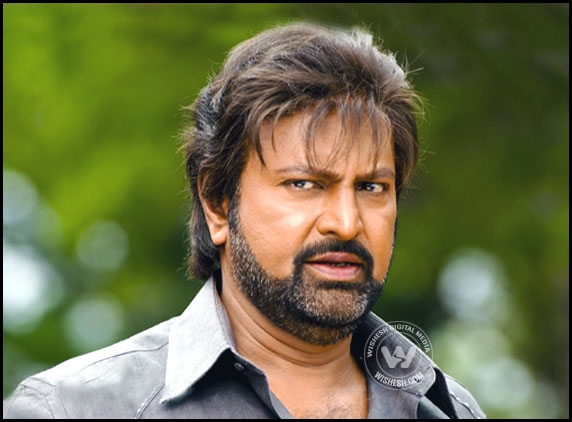 Mohan Babu as Rowdy