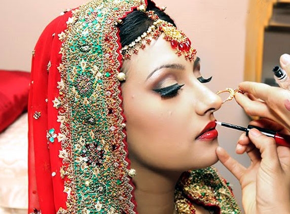 Bridal make up, even it is not your marriage!
