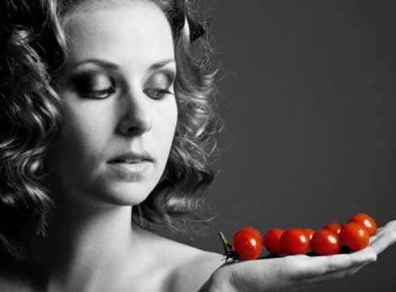 Reduce Cholesterol Levels With Tomato: Researchers