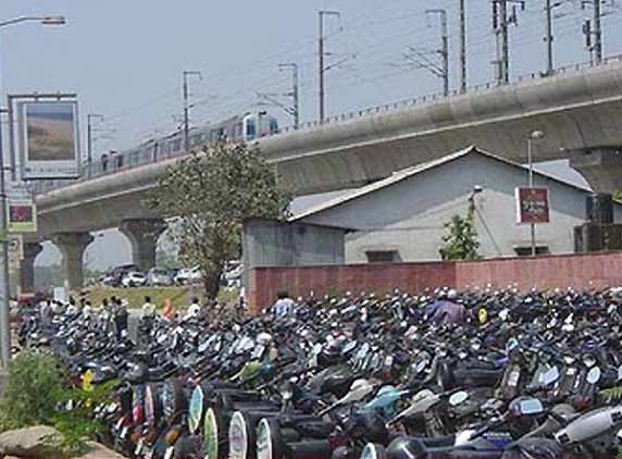 Delhi Metro parking to be closed for a day