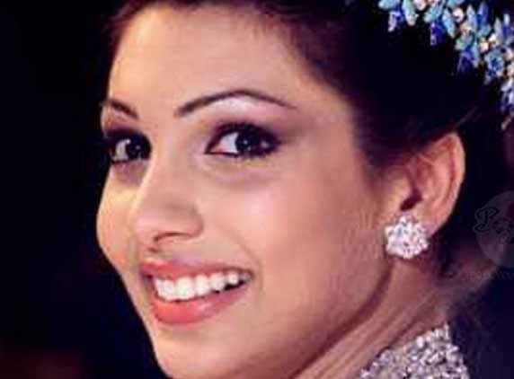 Former Miss World files complaint of domestic violence