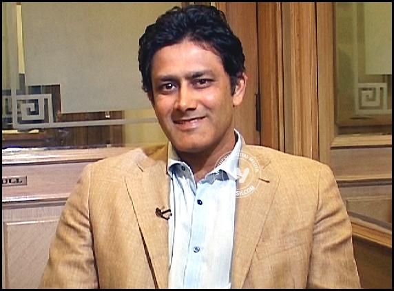 Anil Kumble joins Twitter