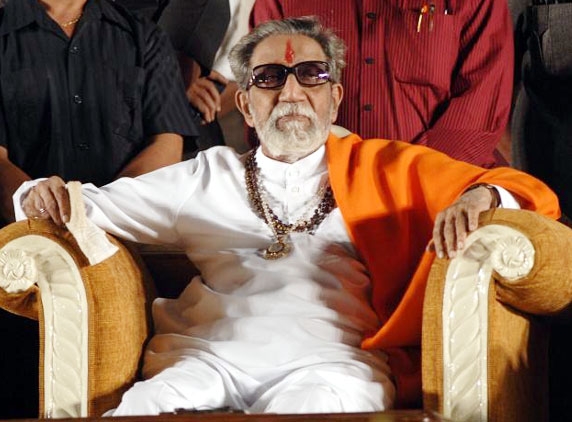Breaking: Bal Thackeray passes away