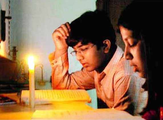 Erratic power cuts, abnormal hikes irks public-ill