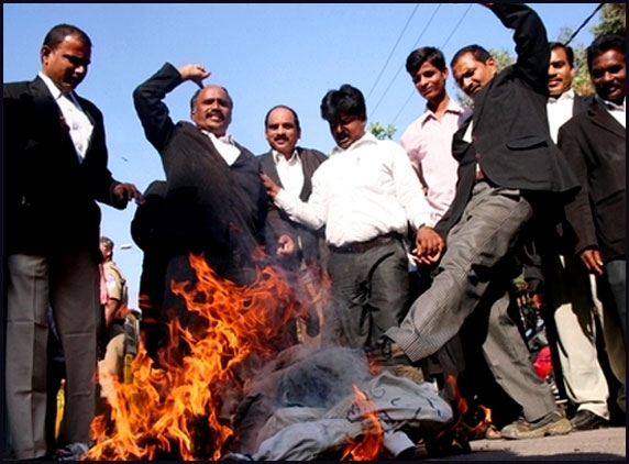 Nampally Court Main Gates Locked By Lawyers