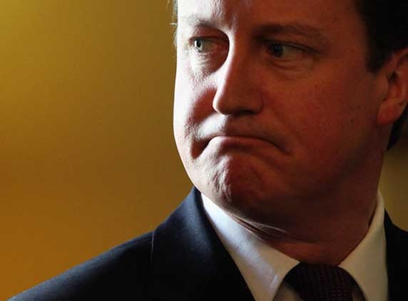 British PM forgets his daughter at a pub
