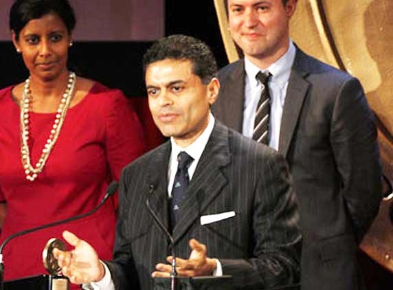 Fareed Zakaria reinstated by CNN, Time