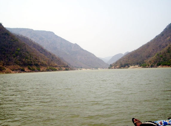 3 girls drown in Sarada River