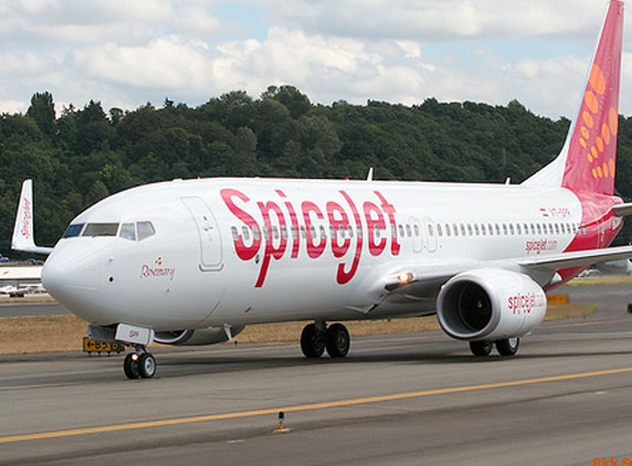 Spicejet all set to shuttle between Dubai-Delhi-Mumbai