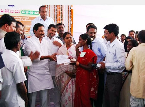 Kiran launches second phase of Rachchabanda