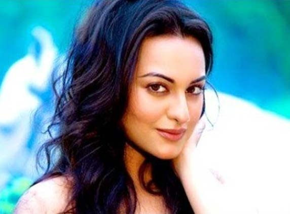 'Dabanng' girl, only for senior heroes???