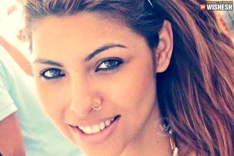 Aspiring model kills self, husband arrested